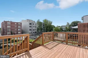 908 Longfellow St NW, Washington, DC 20011 - Photo 32