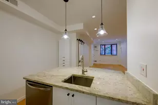 1771 Swann St NW, Washington, DC 20009 - Photo 10