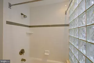 1771 Swann St NW, Washington, DC 20009 - Photo 14