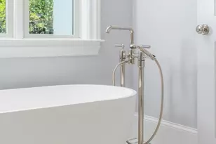 2604 36th St NW, Washington, DC 20007 - Photo 16