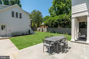 2604 36th St NW, Washington, DC 20007 - Photo 30