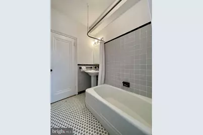 644 Massachusetts Avenue NE #406, Washington, DC 20002 - Photo 20