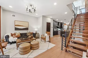 207 F St NE, Washington, DC 20002 - Photo 4