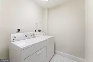 1362 Irving St NW, Washington, DC 20010 - Photo 18