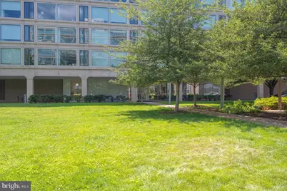 1101 3rd Street SW #610, Washington, DC 20024 - Photo 2