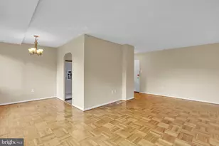 4000 Tunlaw Rd NW, Washington, DC 20007 - Photo 14
