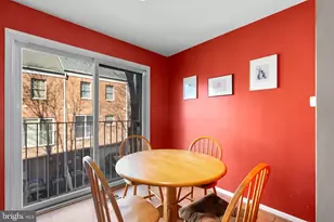 802 Hr Dr SE, Washington, DC 20032 - Photo 8