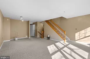 802 Hr Dr SE, Washington, DC 20032 - Photo 4