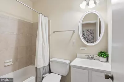 122 Bates Street NW, Washington, DC 20001 - Photo 48