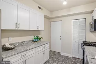 122 Bates St NW, Washington, DC 20001 - Photo 36