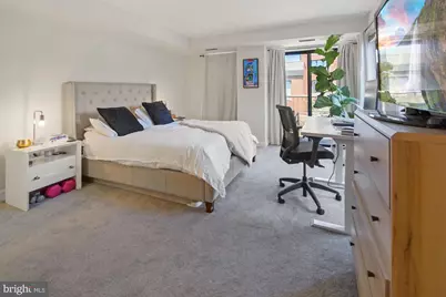 1080 Wisconsin Avenue NW #3011, Washington, DC 20007 - Photo 8