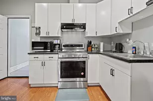 28 T St NW, Washington, DC 20001 - Photo 6
