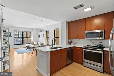 910 M Street NW #403, Washington, DC 20001 - Photo 8