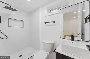 4243 Hildreth St SE, Washington, DC 20019 - Photo 28