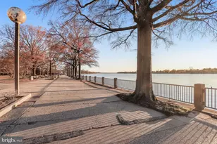 1245 4th SW, Washington, DC 20024 - Photo 24