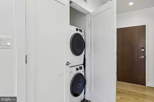 301 H St NE, Washington, DC 20002 - Photo 12