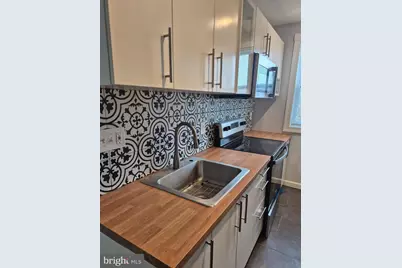 512 Ridge Road SE #305, Washington, DC 20019 - Photo 6