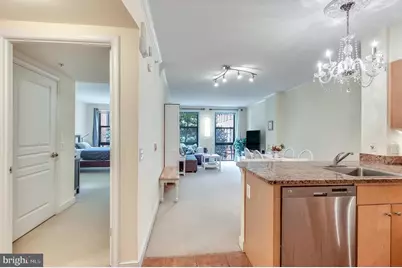 631 D Street NW #337, Washington, DC 20004 - Photo 6