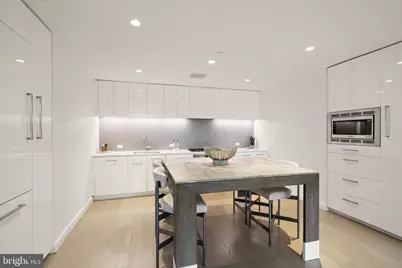 1111 24th Street NW #27, Washington, DC 20037 - Photo 8