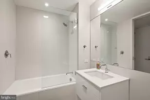 1111 24th Street NW, Washington, DC 20037 - Photo 30