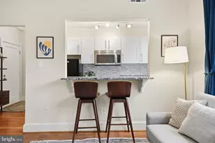 18 9th St NE, Washington, DC 20002 - Photo 8