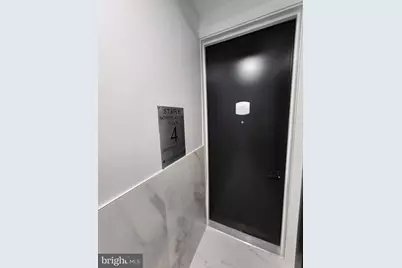 4905 Georgia Avenue NW #403, Washington, DC 20011 - Photo 2