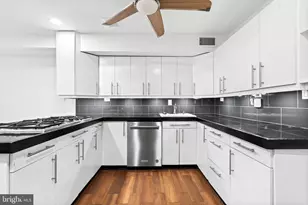 73 G St SW, Washington, DC 20024 - Photo 6