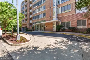 350 G St SW, Washington, DC 20024 - Photo 2