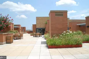 616 E St NW, Washington, DC 20004 - Photo 46