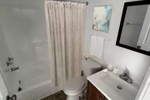 300 37th St SE, Washington, DC 20019 - Photo 2