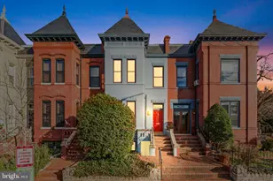 154 13th St SE, Washington, DC 20003 - Photo 42