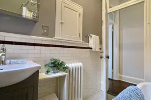 154 13th St SE, Washington, DC 20003 - Photo 28