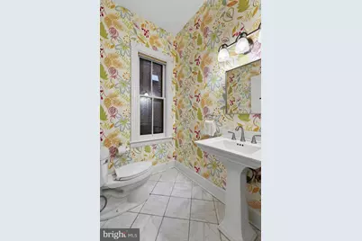 154 13th Street SE, Washington, DC 20003 - Photo 16