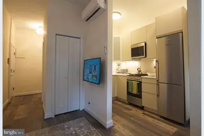 3003 P Street NW #302, Washington, DC 20007 - Photo 8