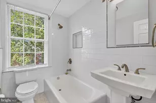 1363 28th St NW, Washington, DC 20007 - Photo 4