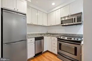 1314 Massachusetts Ave NW, Washington, DC 20005 - Photo 10