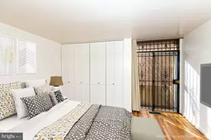 204 M St SW, Washington, DC 20024 - Photo 4