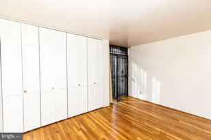 204 M St SW, Washington, DC 20024 - Photo 24