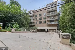 4100 Cathedral Ave NW, Washington, DC 20016 - Photo 30