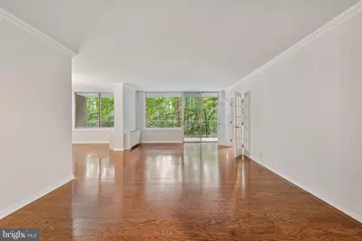 4100 Cathedral Avenue NW #406, Washington, DC 20016 - Photo 6