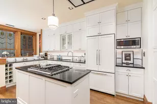 1737 Church St NW, Washington, DC 20036 - Photo 30