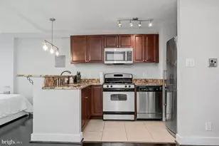 1601 18th St NW, Washington, DC 20009 - Photo 8