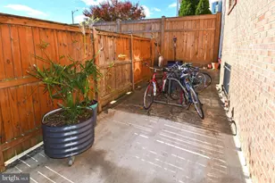 718 Park Rd NW, Washington, DC 20010 - Photo 16