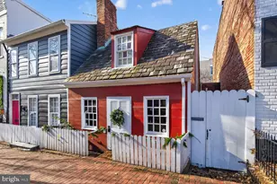 1222 28th St NW, Washington, DC 20007 - Photo 2