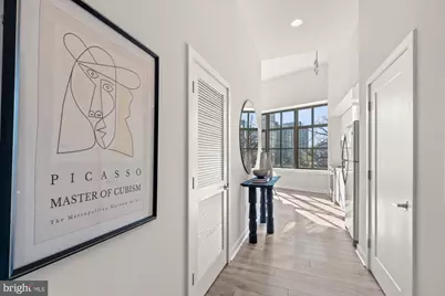 460 New York Ave NW #304, Washington, DC 20001 - Photo 4