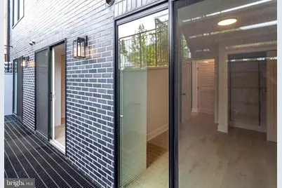 845 19th Street NE #UNIT 4, Washington, DC 20002 - Photo 4