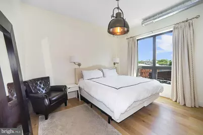 301 H Street NE #305, Washington, DC 20002 - Photo 12