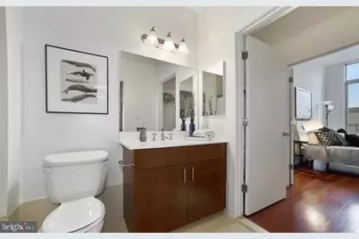 1000 New Jersey Avenue SE #PH24, Washington, DC 20003 - Photo 8