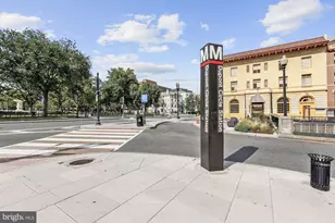 2010 Kalorama Rd NW, Washington, DC 20009 - Photo 24