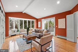 3268 Chestnut St NW, Washington, DC 20015 - Photo 6